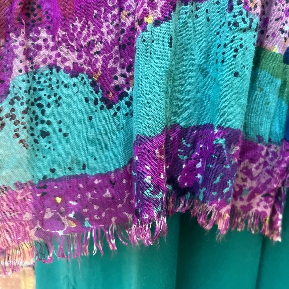 ABSTRACT SCARF JEWEL COLORS FRINGE - Picture 2 of 11